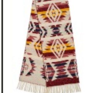 Faherty Scarf NWT